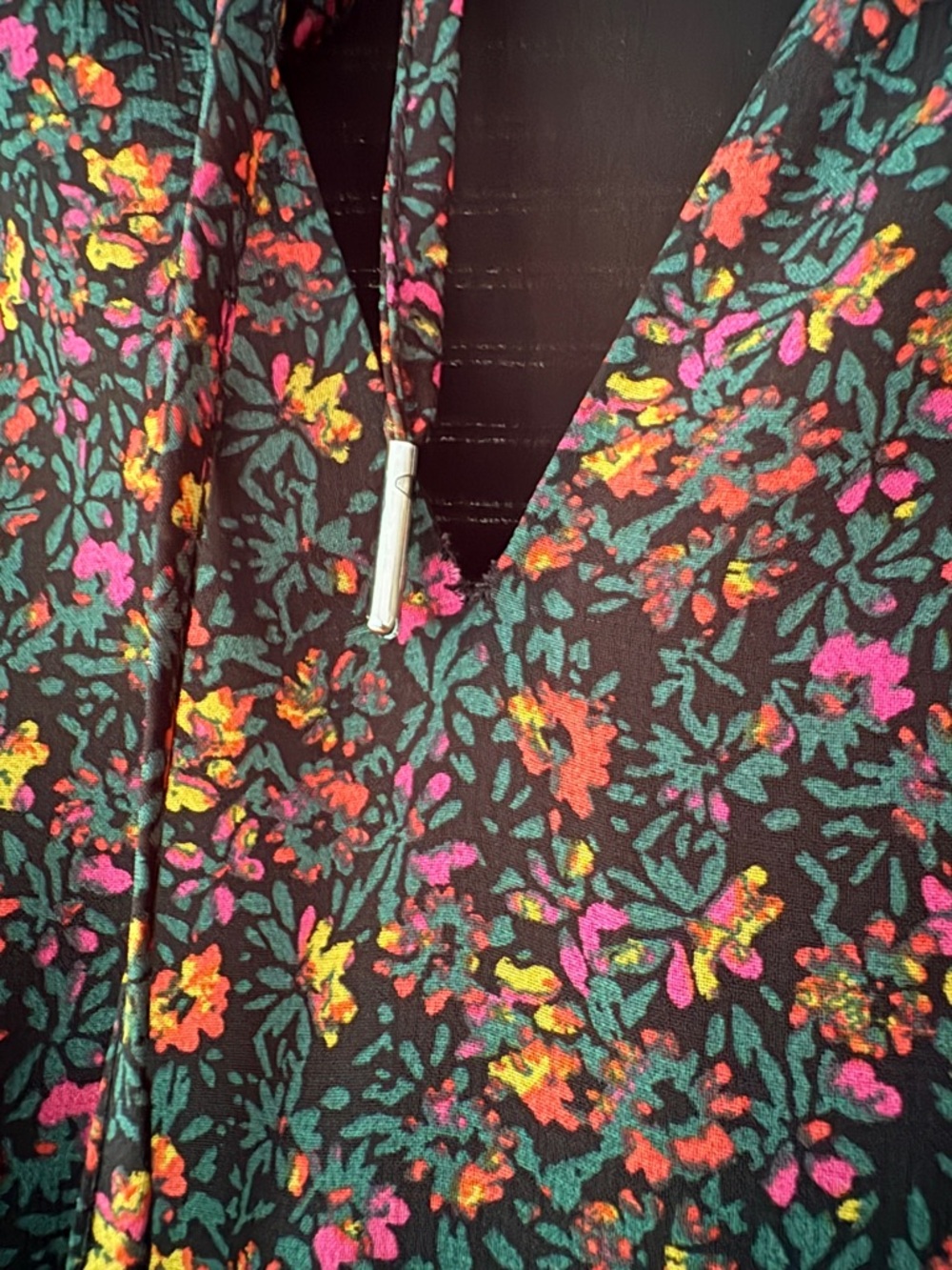 Evereve Black Floral Midi Dress | Size M - Picture 9 of 13